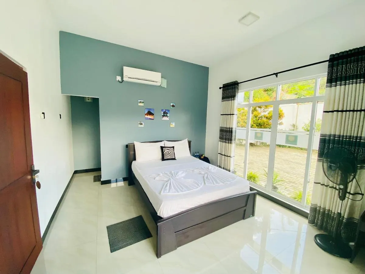 Mountain White Villa By Sunrise Kandy